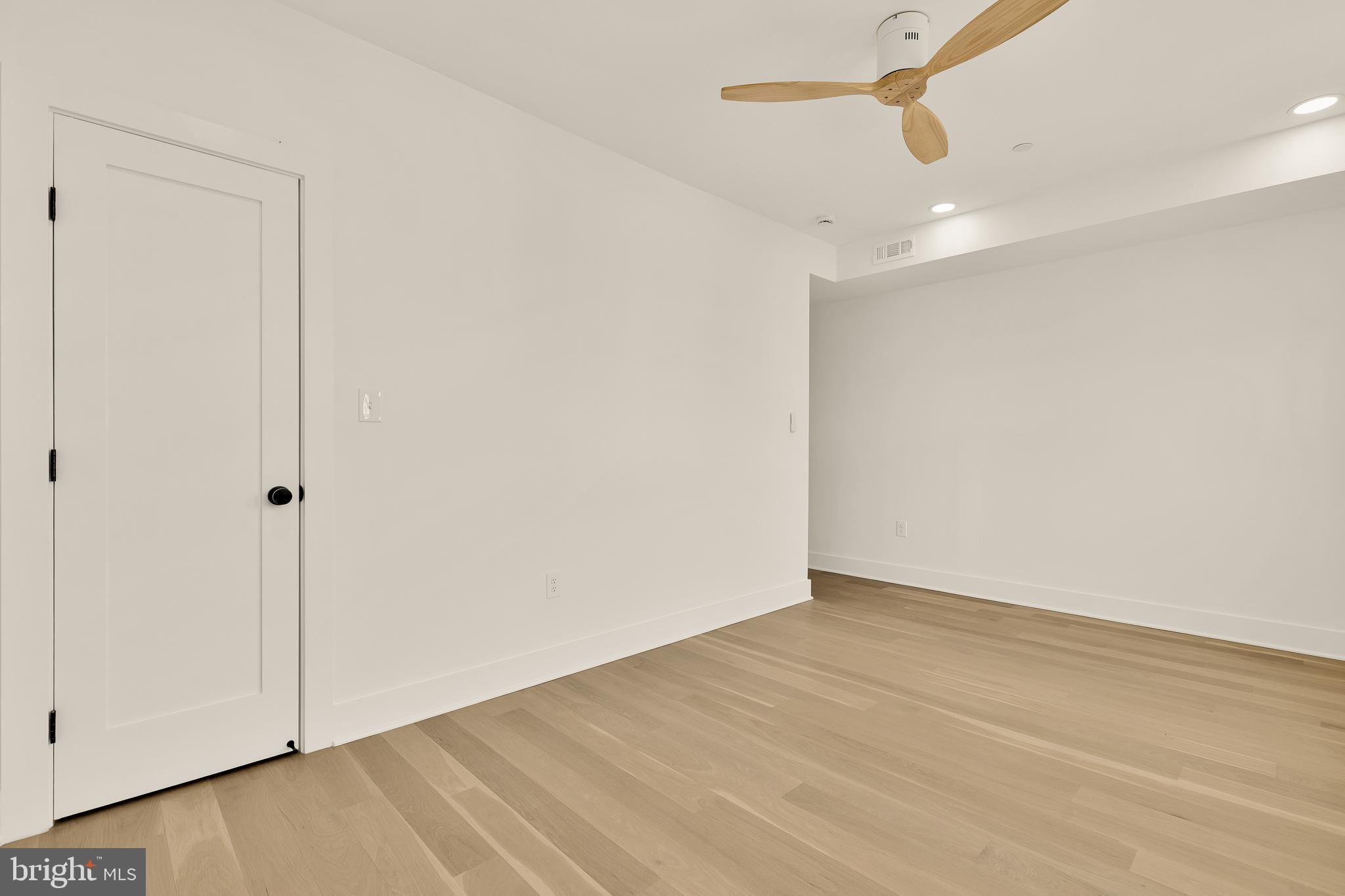 1706 Bay Street Southeast Washington, DC 20003 - Photo 29 of 59