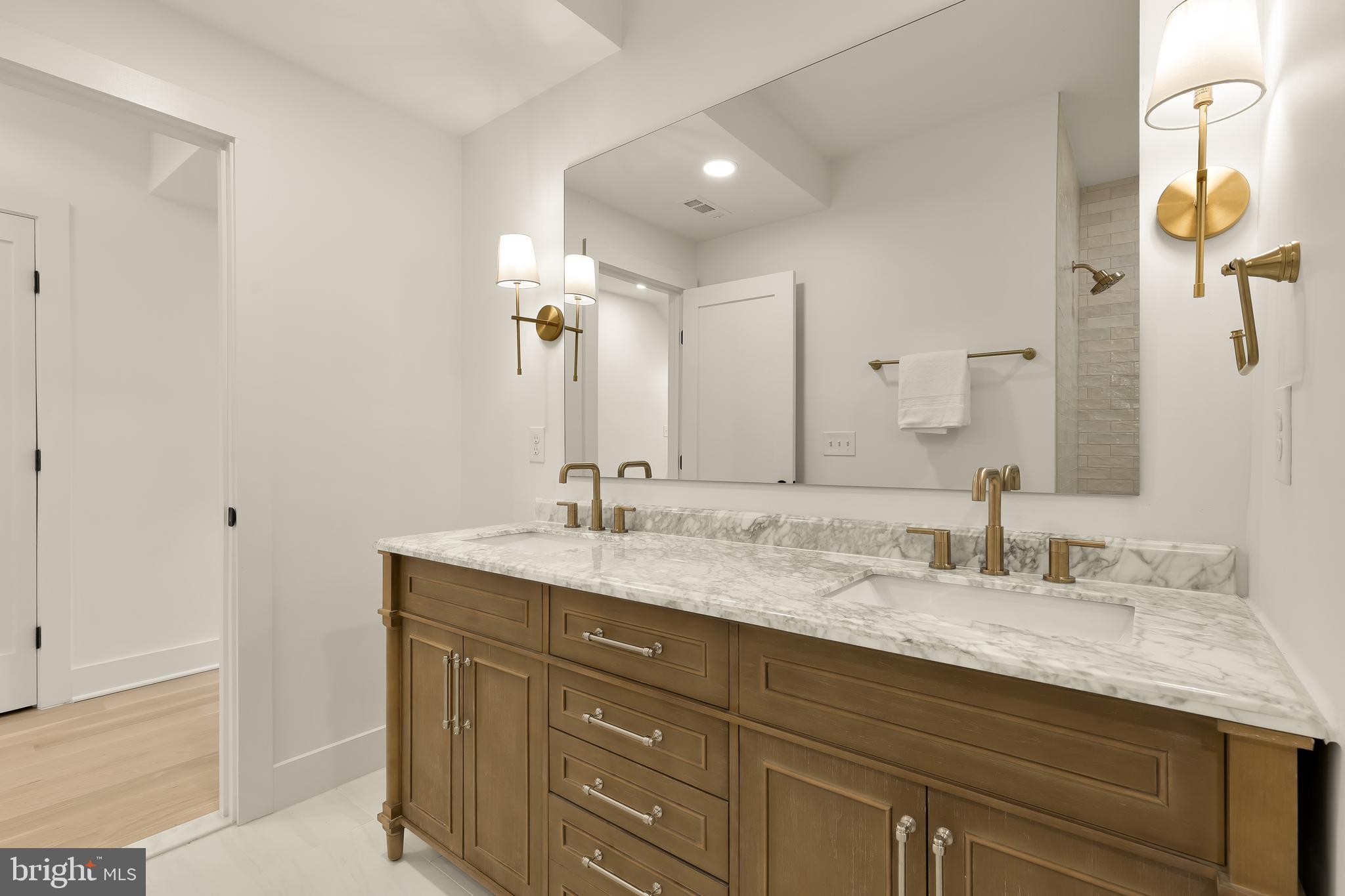 1706 Bay Street Southeast Washington, DC 20003 - Photo 32 of 59