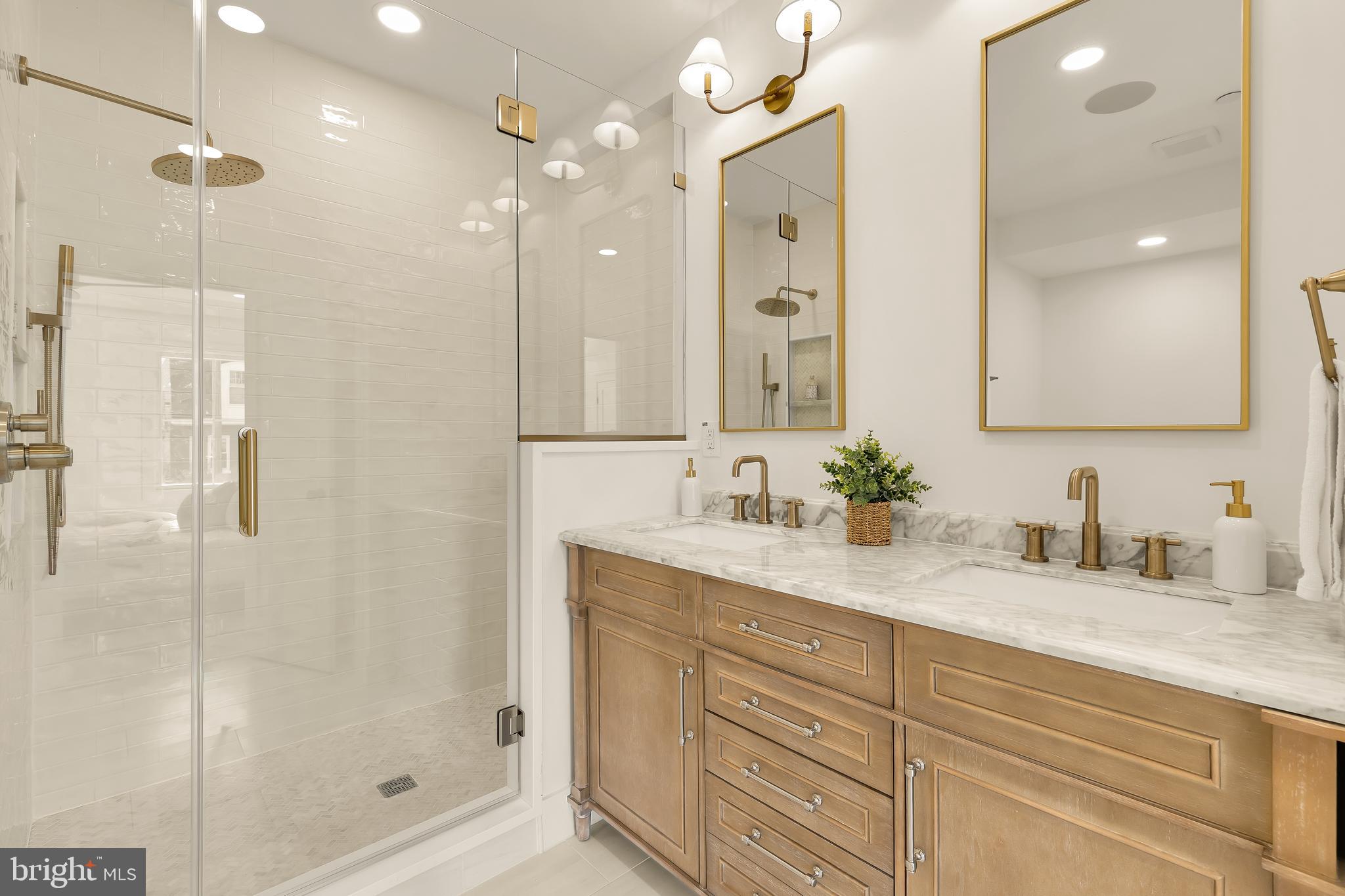 1706 Bay Street Southeast Washington, DC 20003 - Photo 44 of 59