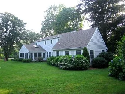 Undisclosed Address, Bridgehampton, NY 11932