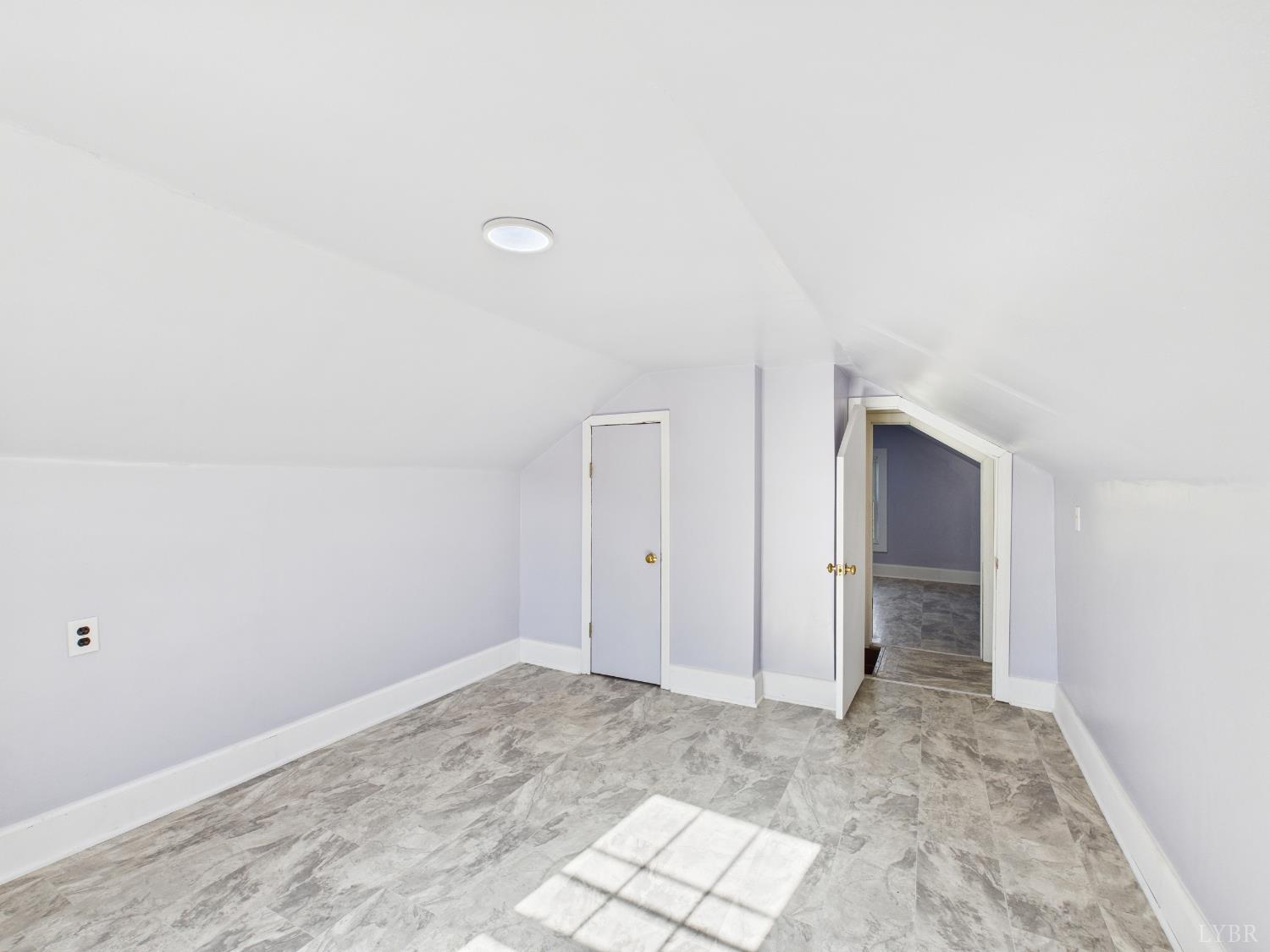 203 Juniper Cliff Road Brookneal, VA 24528 - Photo 28 of 44 a view of an empty room