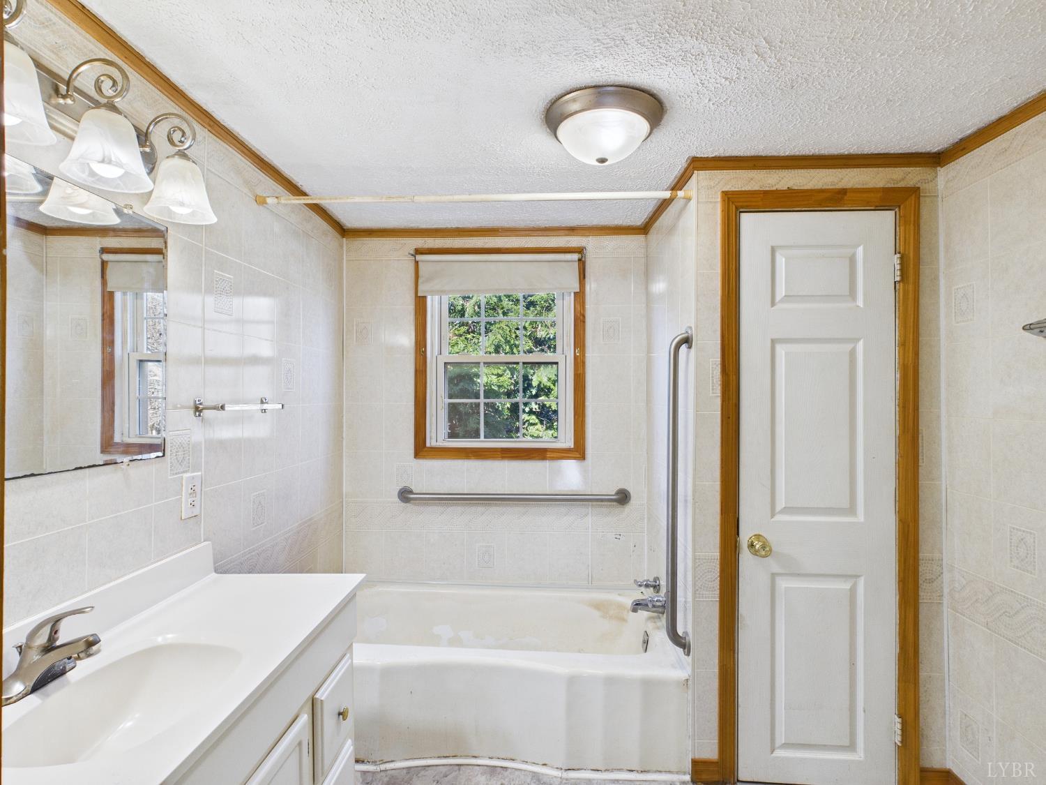 203 Juniper Cliff Road Brookneal, VA 24528 - Photo 35 of 44