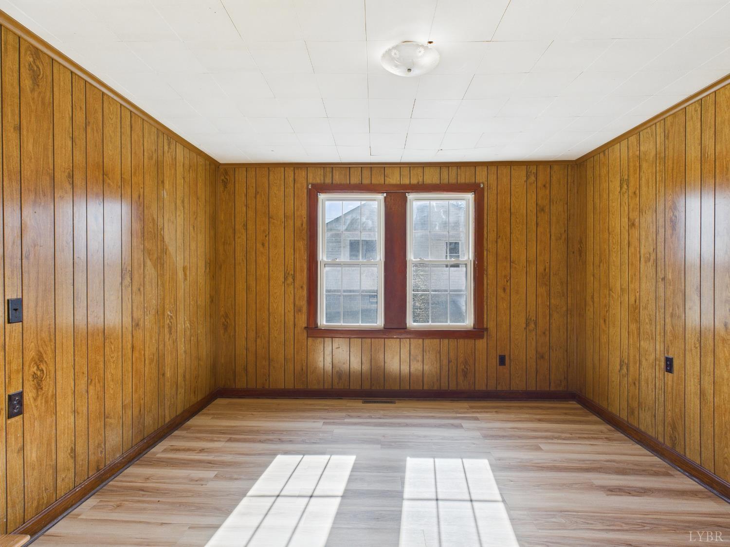 203 Juniper Cliff Road Brookneal, VA 24528 - Photo 10 of 44