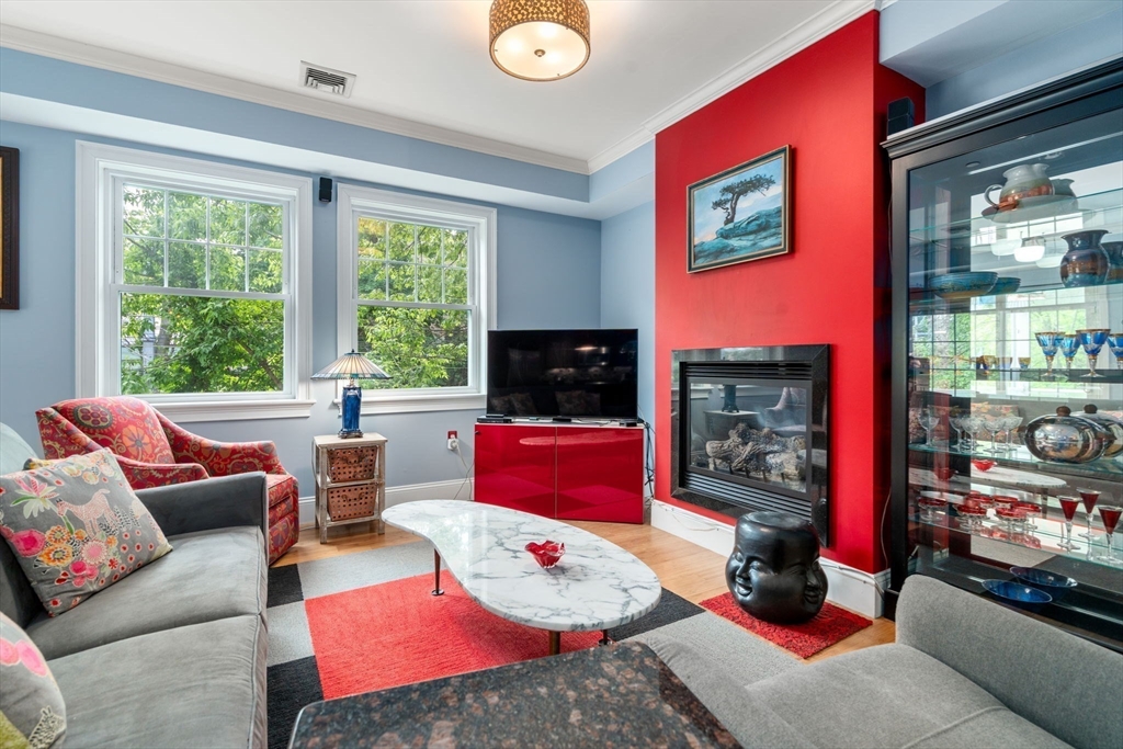 224 Florence Street, Unit 3 Boston, MA 02131 - Photo 5 of 30