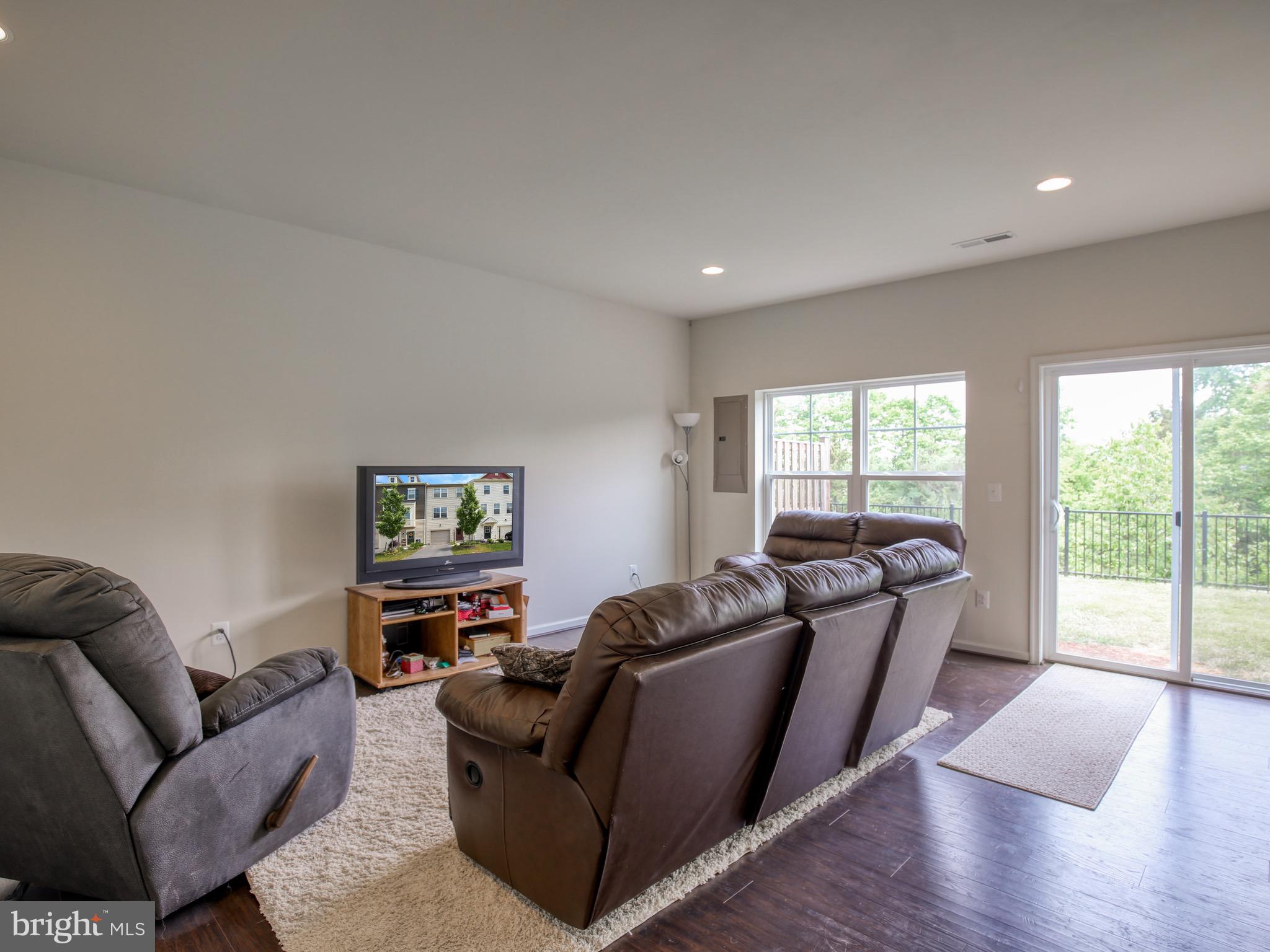 126 Splendor Garden Way Stephenson, VA 22656 - Photo 5 of 33