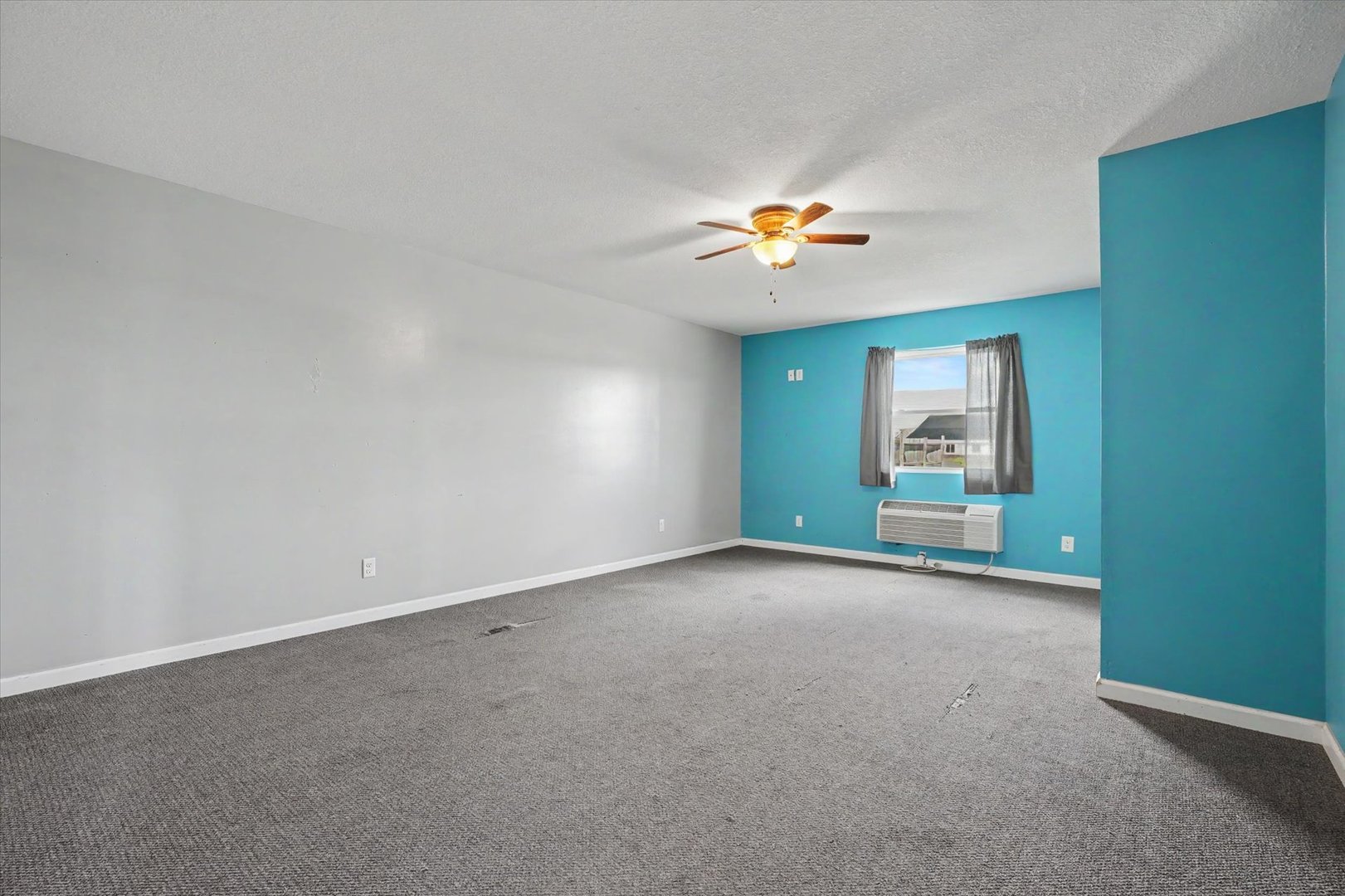 2201 Kickapoo Drive Danville, IL 61832 - Photo 34 of 48