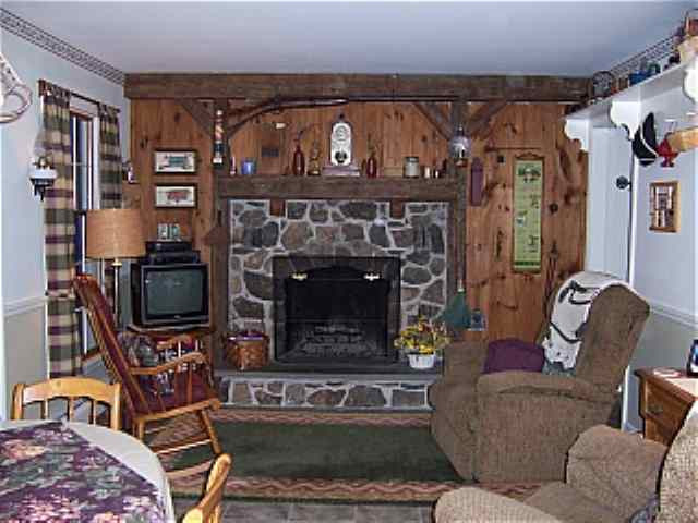 1082 Rt 403 Greenville, NY 12083 - Photo 4 of 12 Photo 4