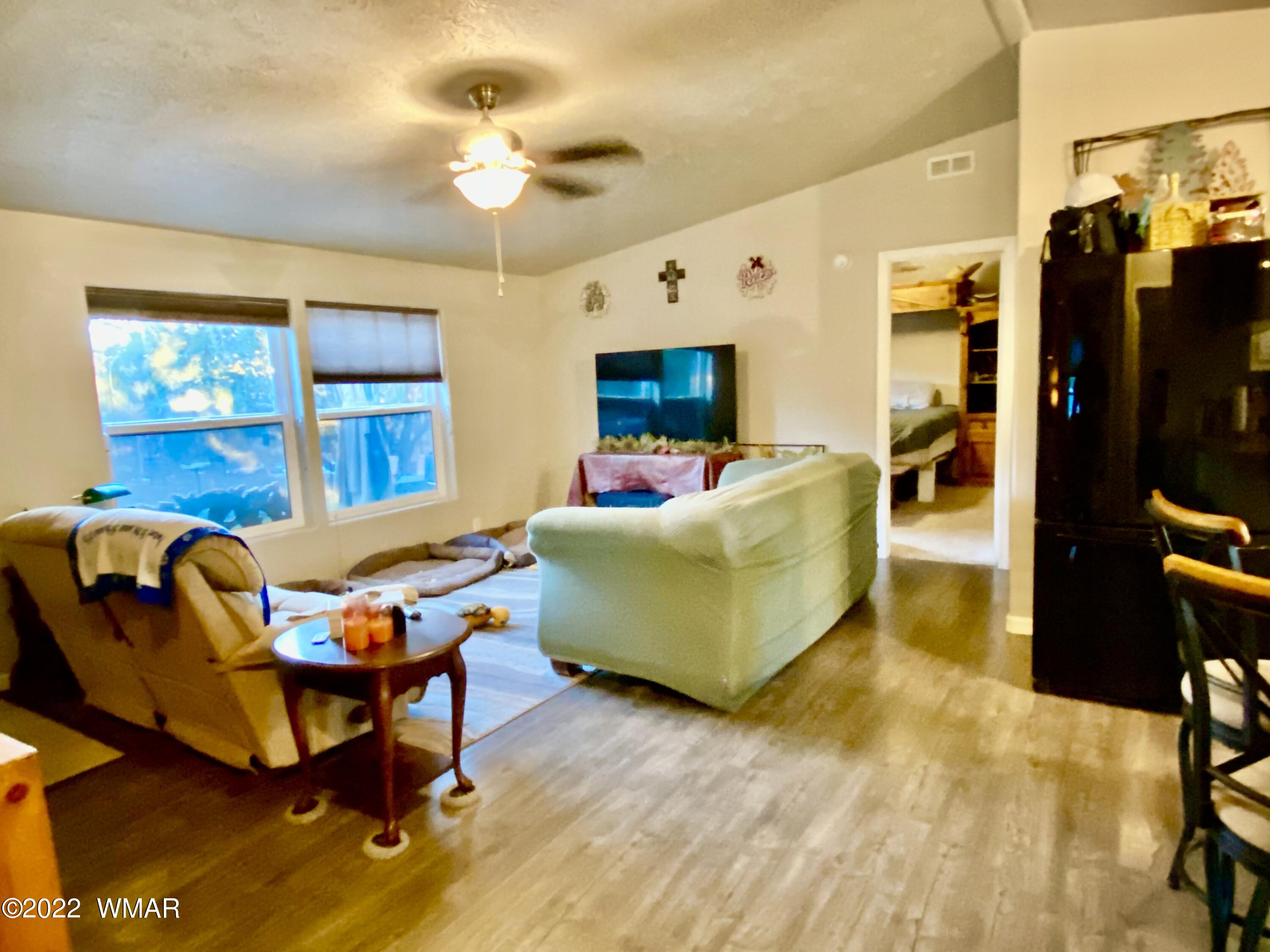 44 Co Road Vernon, AZ 85940 - Photo 19 of 38