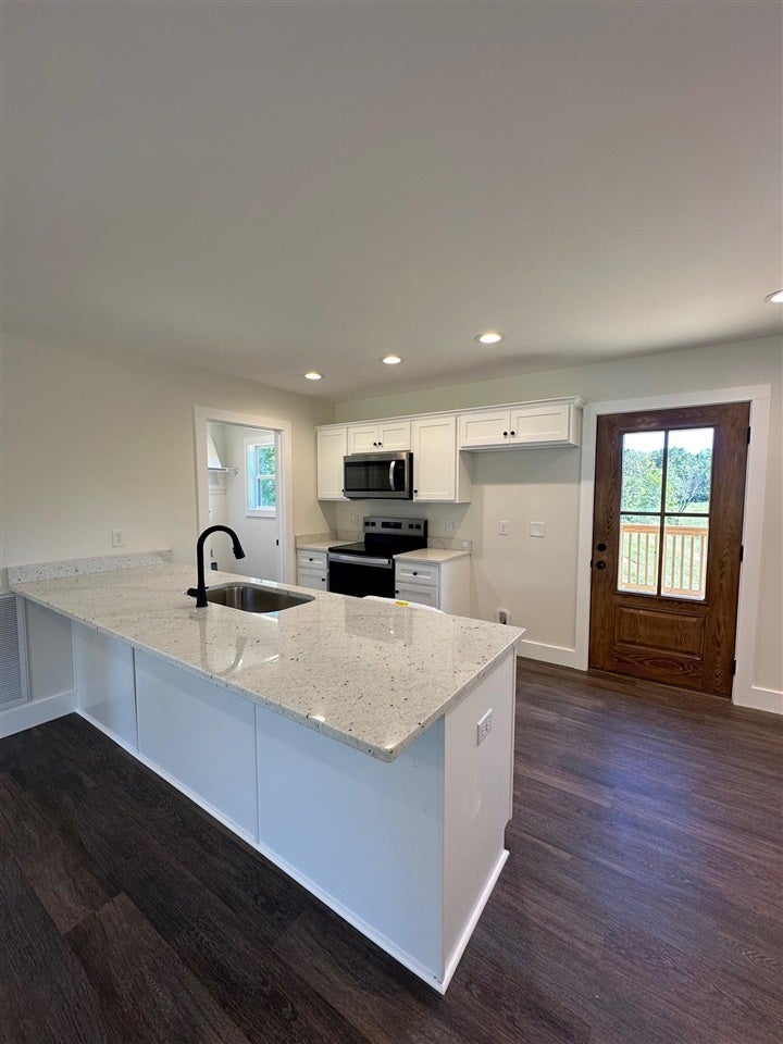 1194 Pea Ridge Road Scottsville, KY 42164 - Photo 4 of 10 Gallery Image 4