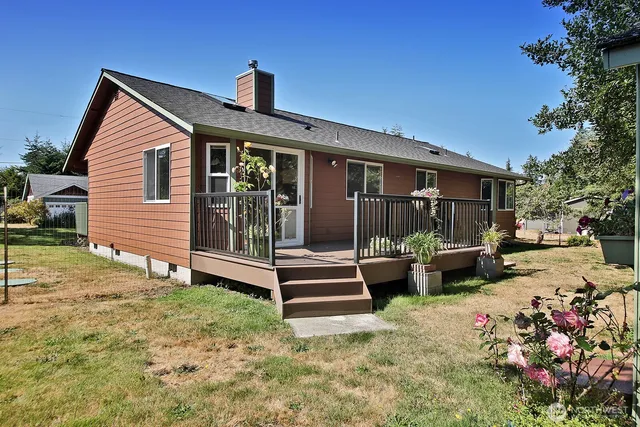 $495,000 | 445 East Mitchell Drive, Coupeville, WA 98239
