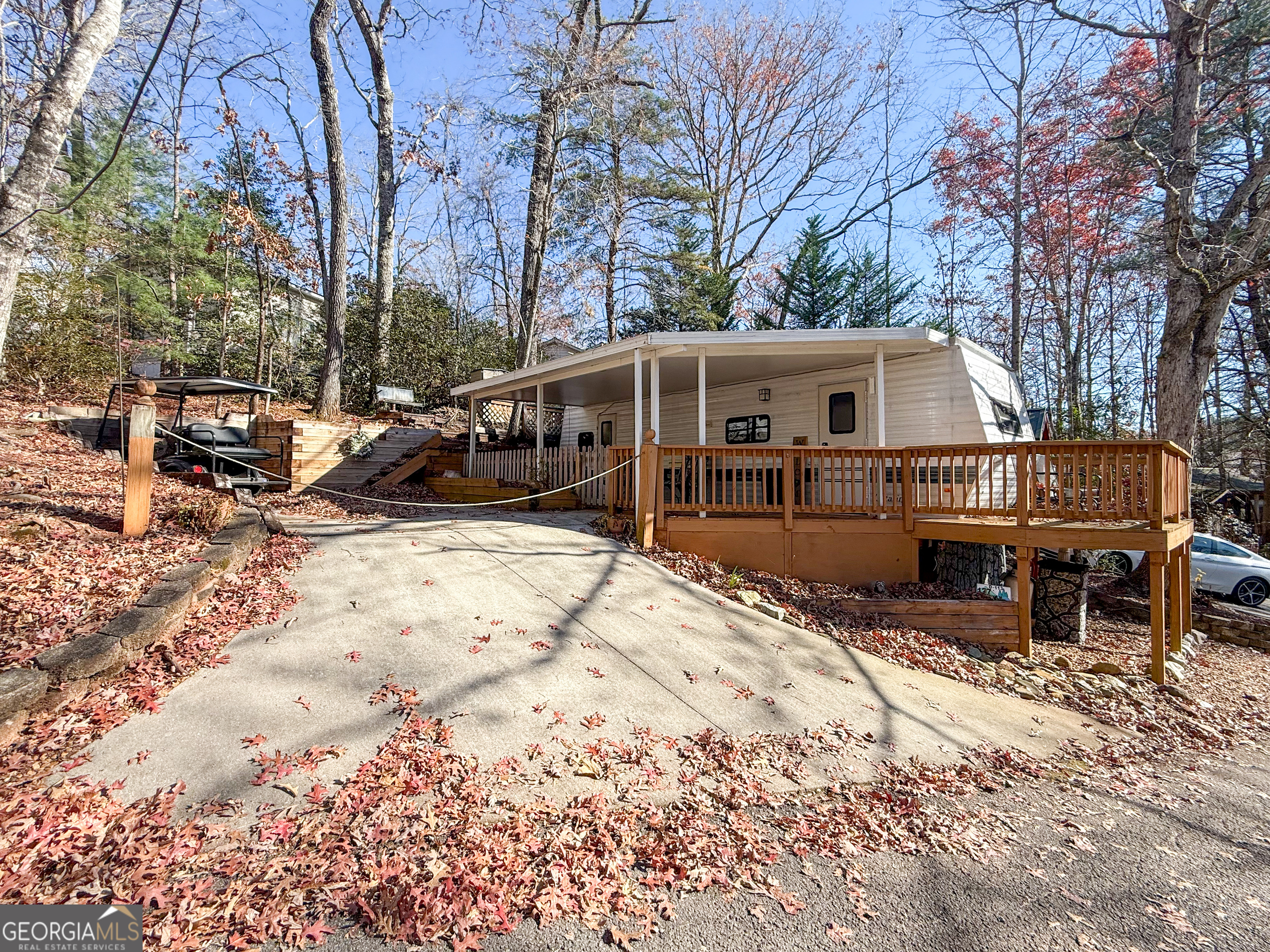 127 Rocky Lane Cleveland, GA 30528 - Photo 2 of 11
