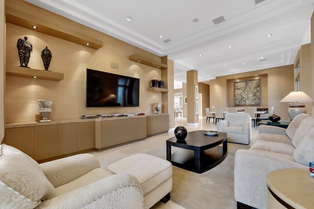 70955 Sunny Lane Rancho Mirage, CA 92270 - Photo 11 of 35 a living room with furniture and a flat screen tv
