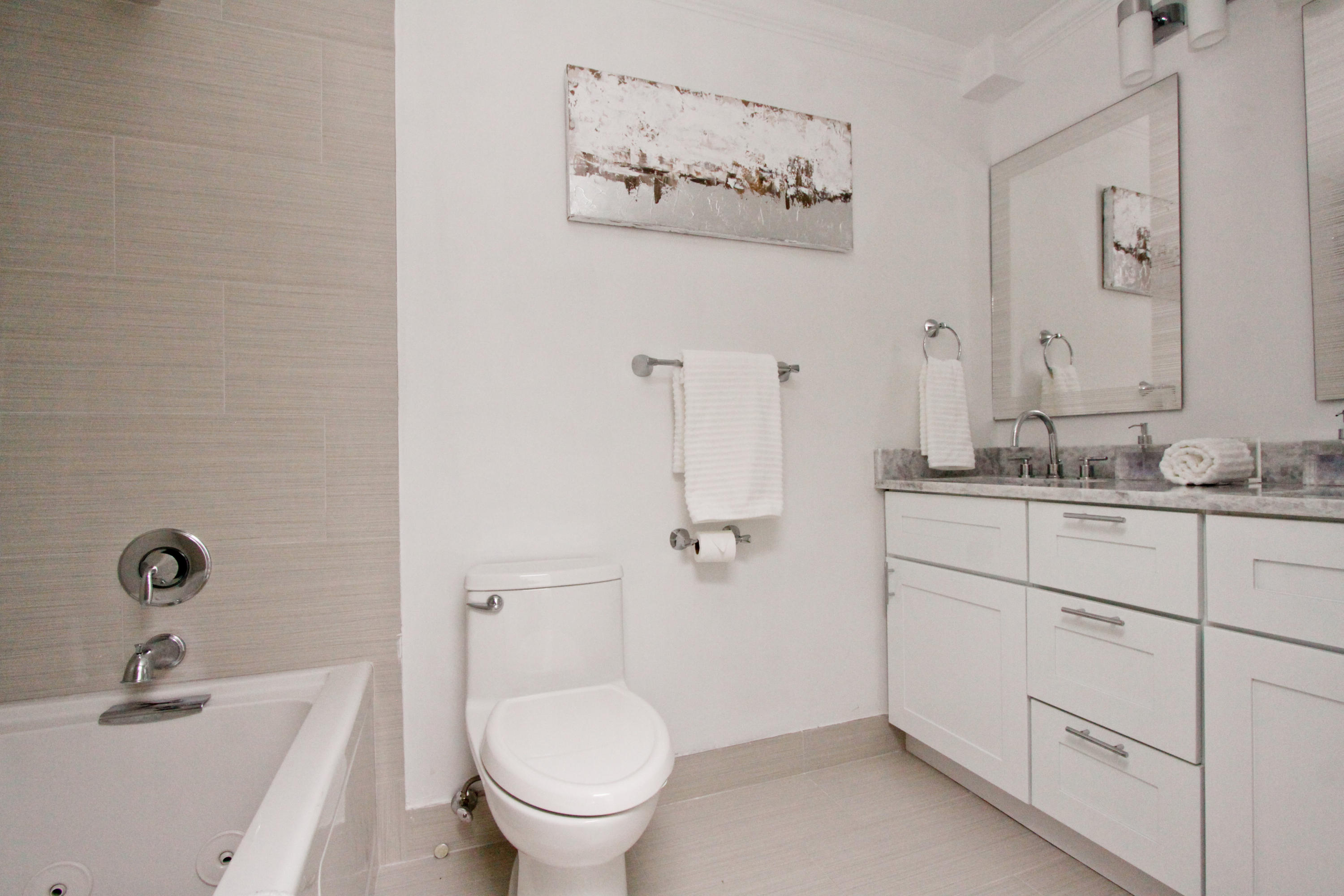 868 Granada Drive Boca Raton, FL 33432 - Photo 23 of 40 Masterbath
