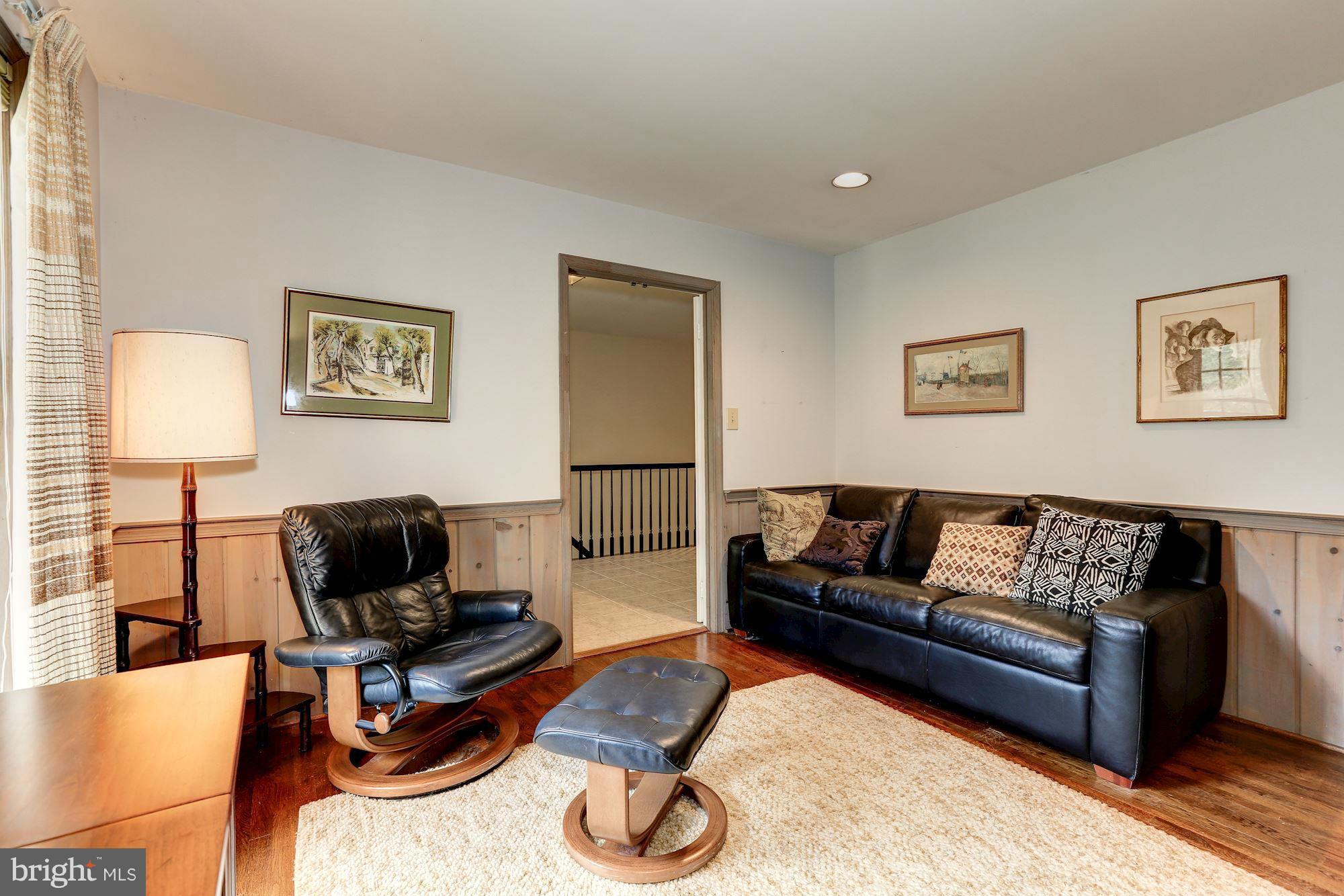 11916 Canfield Road Potomac, MD 20854 - Photo 15 of 24 Office/Den