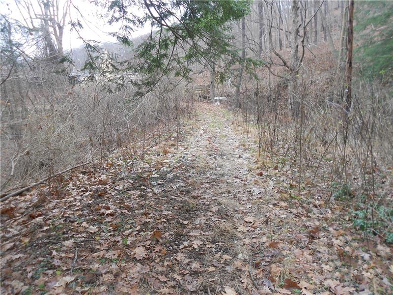 123 Flaugherty Run Road Coraopolis, PA 15108 - Photo 13 of 16 Gallery Image 13