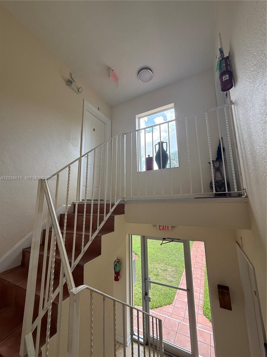 426 Northeast 77th Street Road, Unit 4 Miami, FL 33138 - Photo 3 of 20
