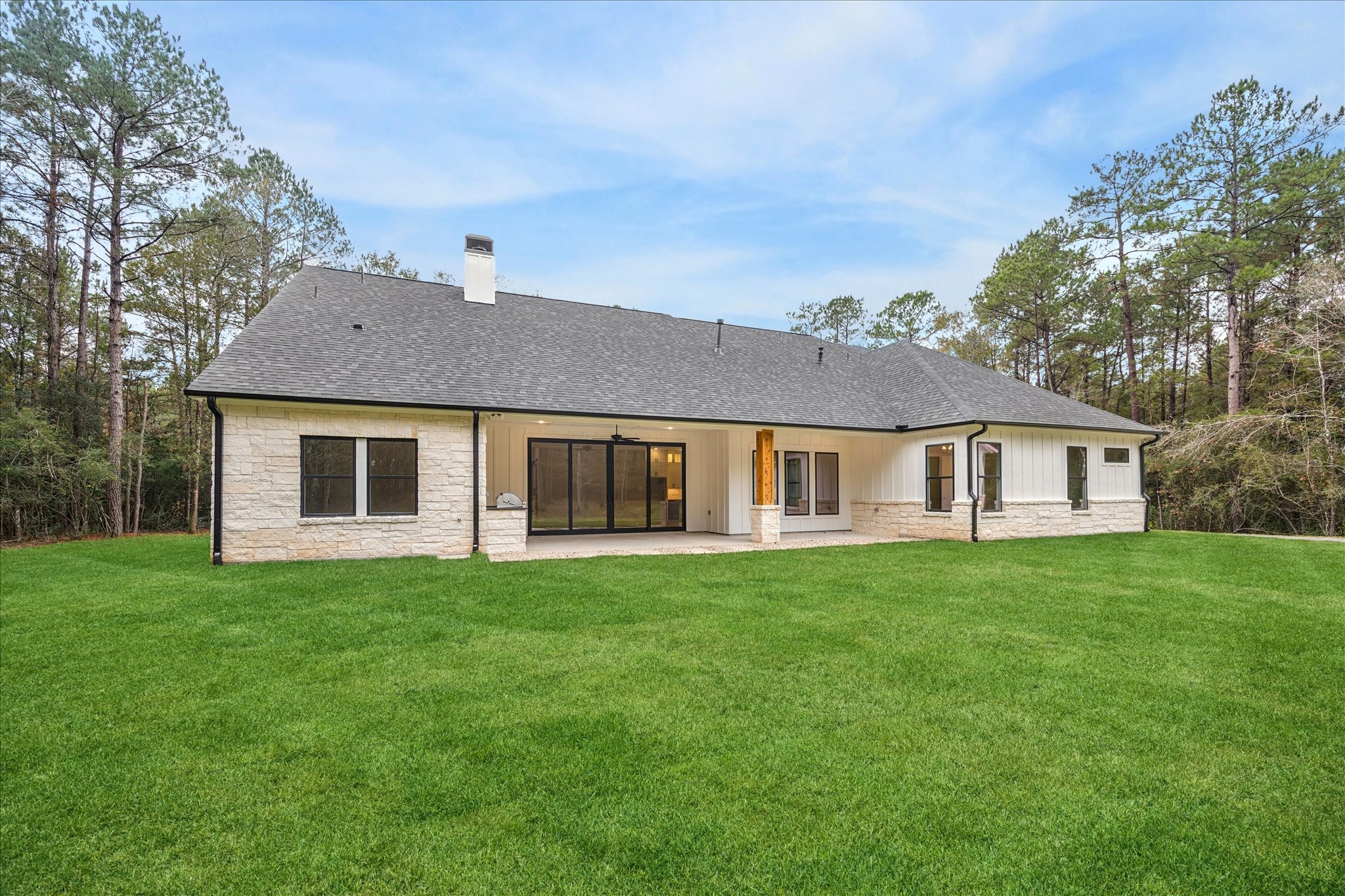 688 Lonestar Road Huntsville, TX 77340 - Photo 33 of 38