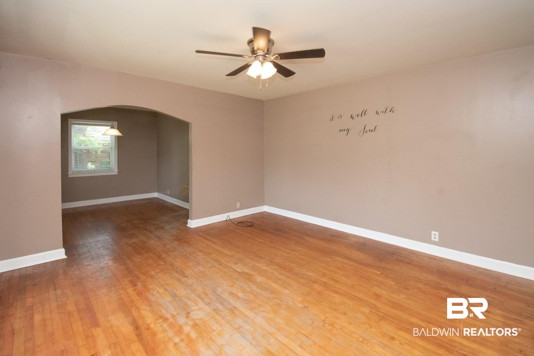 411 Sutherland Drive Mobile, AL 36611 - Photo 2 of 33
