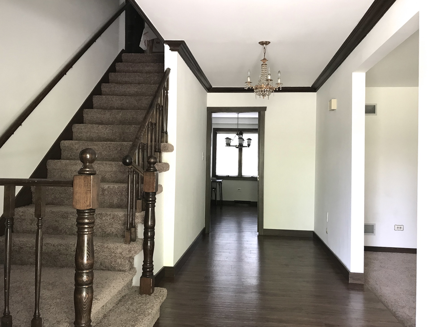 828 Highland Road Frankfort, IL 60423 - Photo 4 of 28