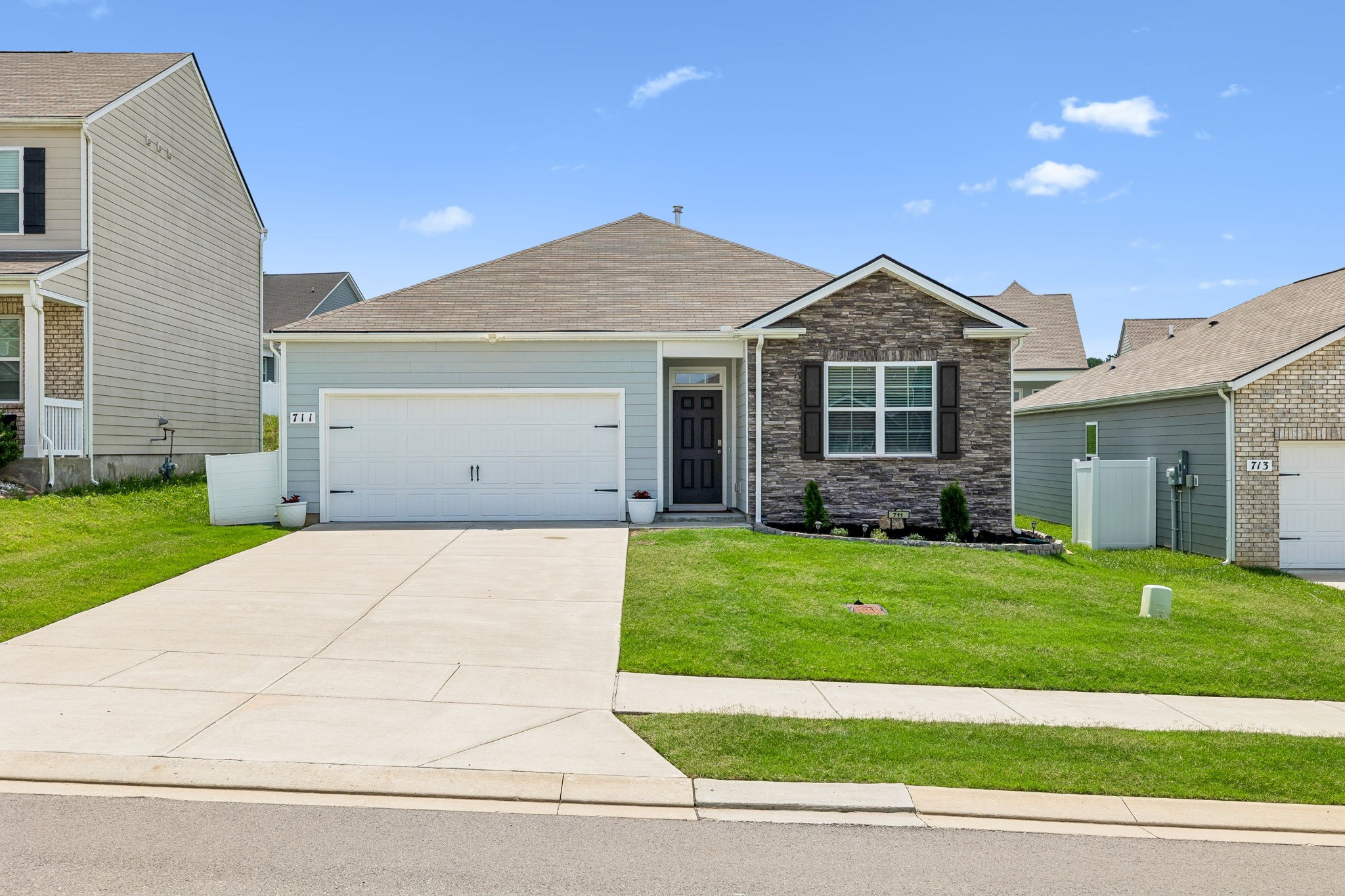 711 Pintail Pointe Lebanon, TN 37090 - Photo 2 of 30 Gallery Image 2