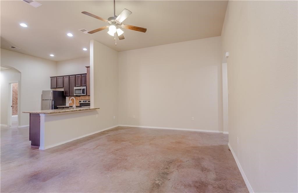 421 Jack Rabbit Lane, Unit B Buda, TX 78610 - Photo 2 of 19