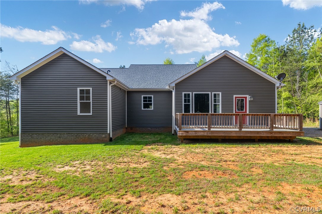 3925 Old Ridge Road Farmville, VA 23901 - Photo 39 of 50 a view of a house with a yard