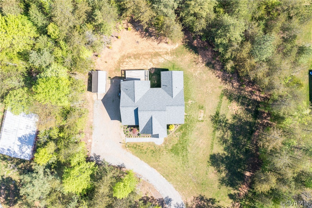 3925 Old Ridge Road Farmville, VA 23901 - Photo 45 of 50 a view of a swimming pool with a yard