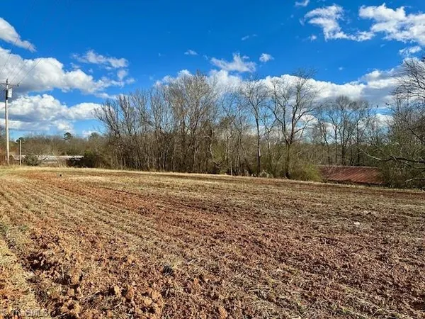 $299,000 | Tbd Greenhorn Road, Roaring River, NC 28669