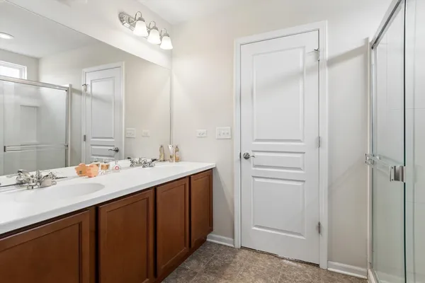 $460,000 | 1452 Ruby Drive, Yorkville, IL 60560