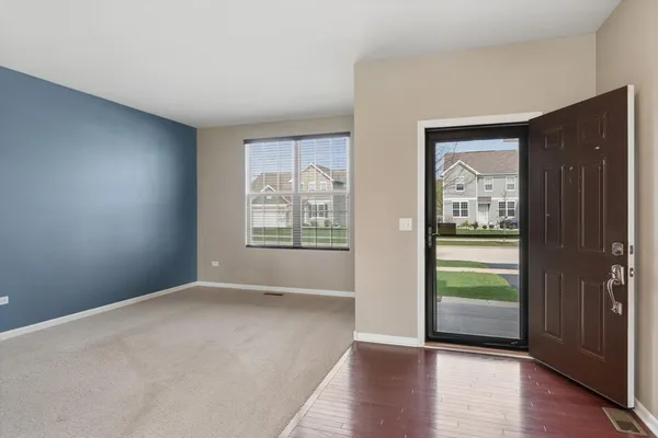 $460,000 | 1452 Ruby Drive, Yorkville, IL 60560