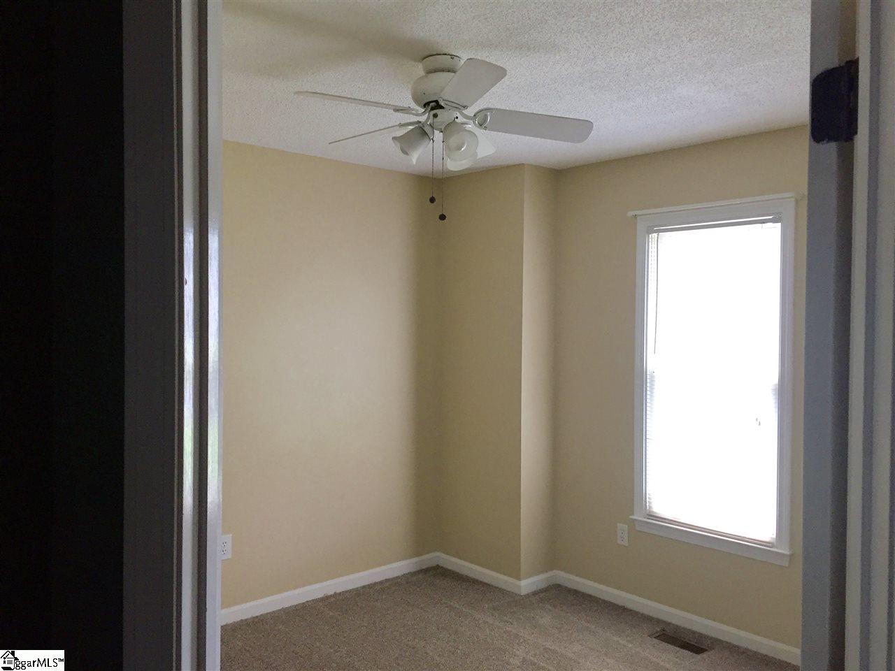 8 Fitzpatrick Court Fountain Inn, SC 29644 - Photo 8 of 19 Gallery Image 8