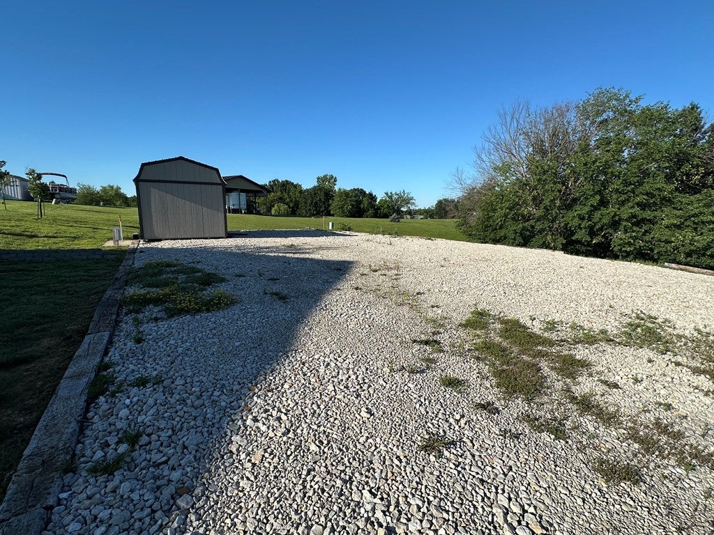 25060 Magnolia Road Unionville, MO 63565 - Photo 2 of 5 Gallery Image 2