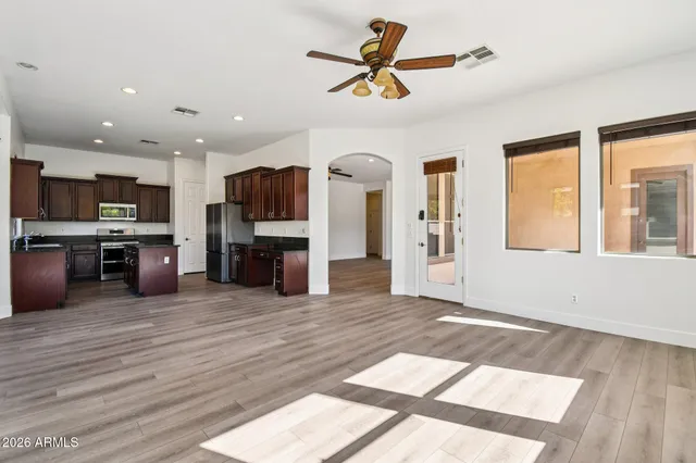 $715,000 | 2991 South Roca Street, Gilbert, AZ 85295