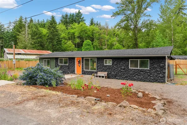 $375,000 | 131 McGeary Road, Kelso, WA 98626
