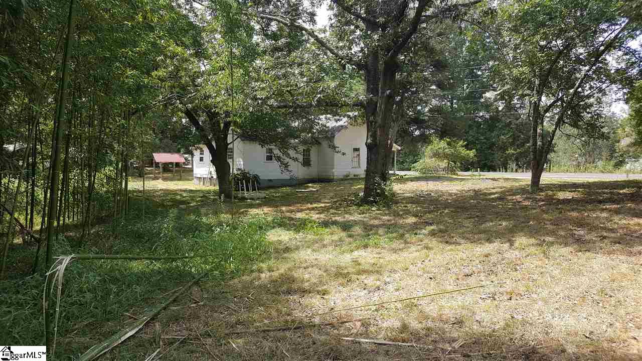 842 Johnson Road Easley, SC 29642 - Photo 5 of 13
