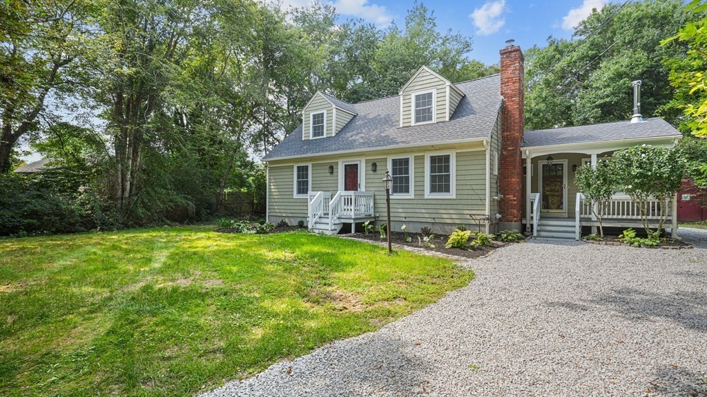 719 Main Road Westport, MA 02790 - Photo 2 of 36 Gallery Image 2
