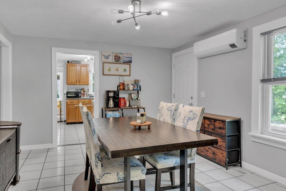 9 Middle Road Extension Steep Falls, ME 04085 - Photo 10 of 39 20250613132159455085000000-o