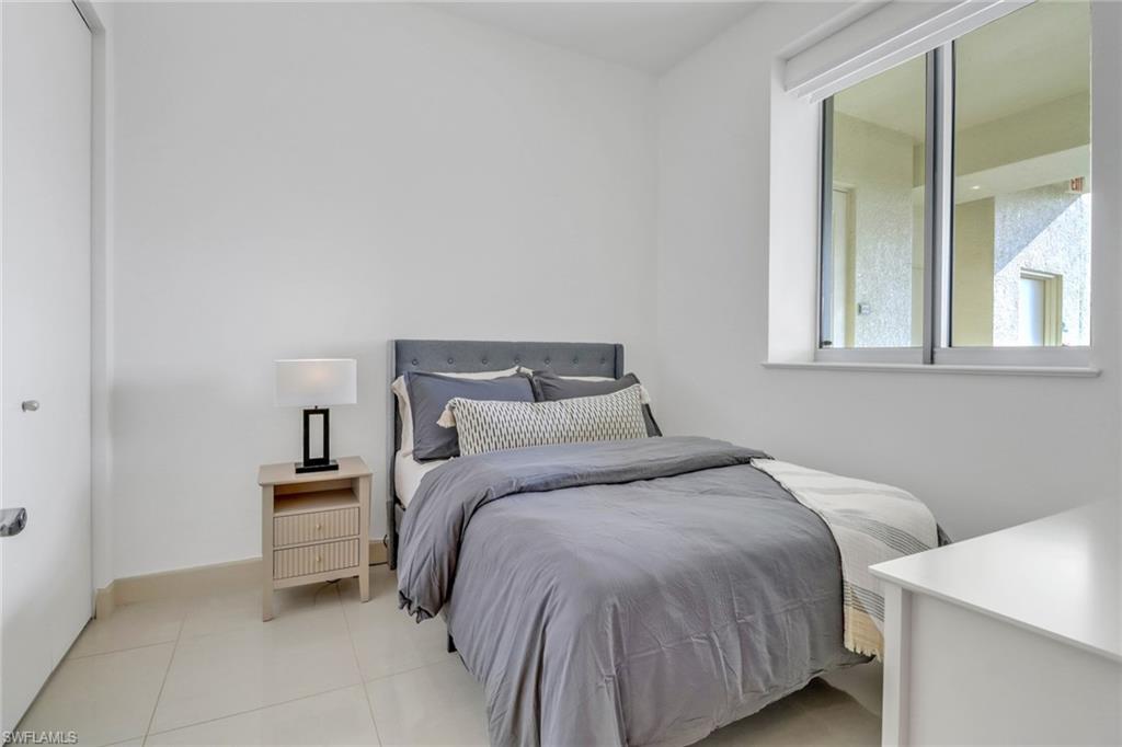 3000 Oasis Grand Boulevard, Unit MPH6 Fort Myers, FL 33916 - Photo 21 of 44