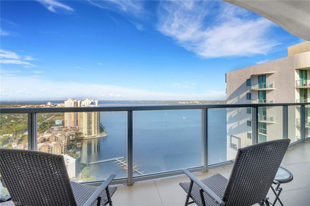 3000 Oasis Grand Boulevard, Unit MPH6 Fort Myers, FL 33916 - Photo 30 of 44