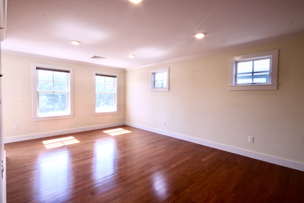 32 Cooks Farm Road, Unit 32 Franklin, MA 02038 - Photo 17 of 36