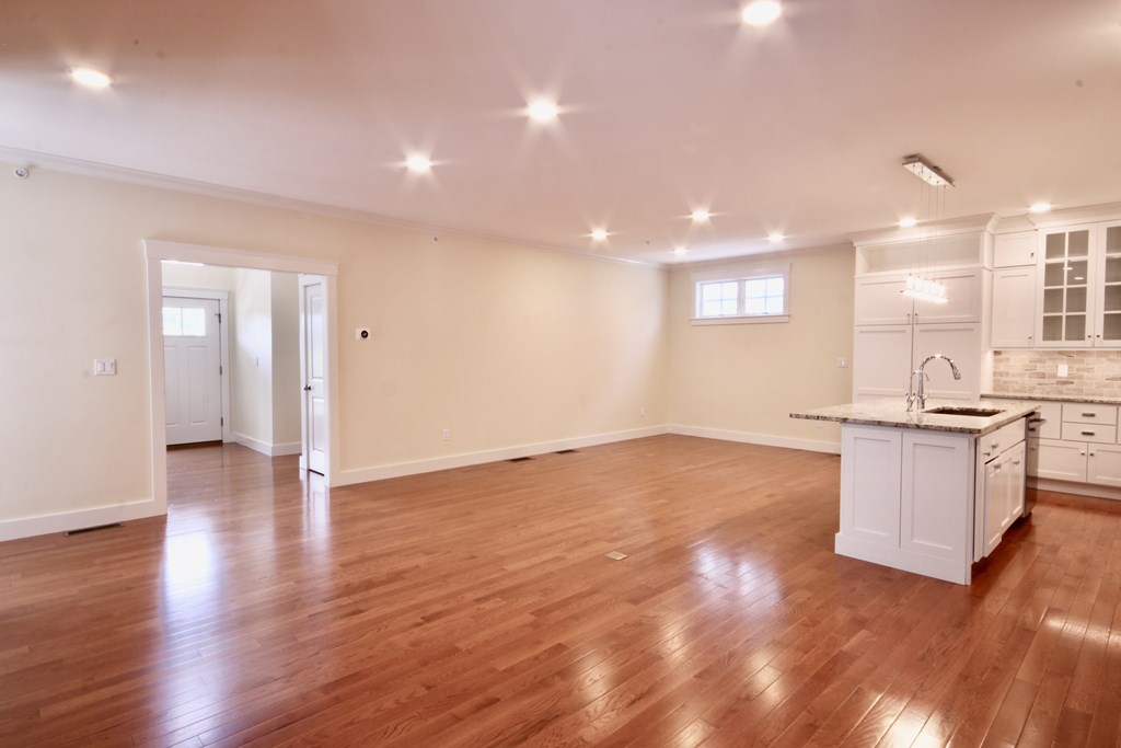 32 Cooks Farm Road, Unit 32 Franklin, MA 02038 - Photo 6 of 36