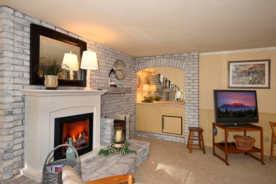 4400 North Old Stage Road Mount Shasta, CA 96067 - Photo 27 of 39 Gallery Image 27