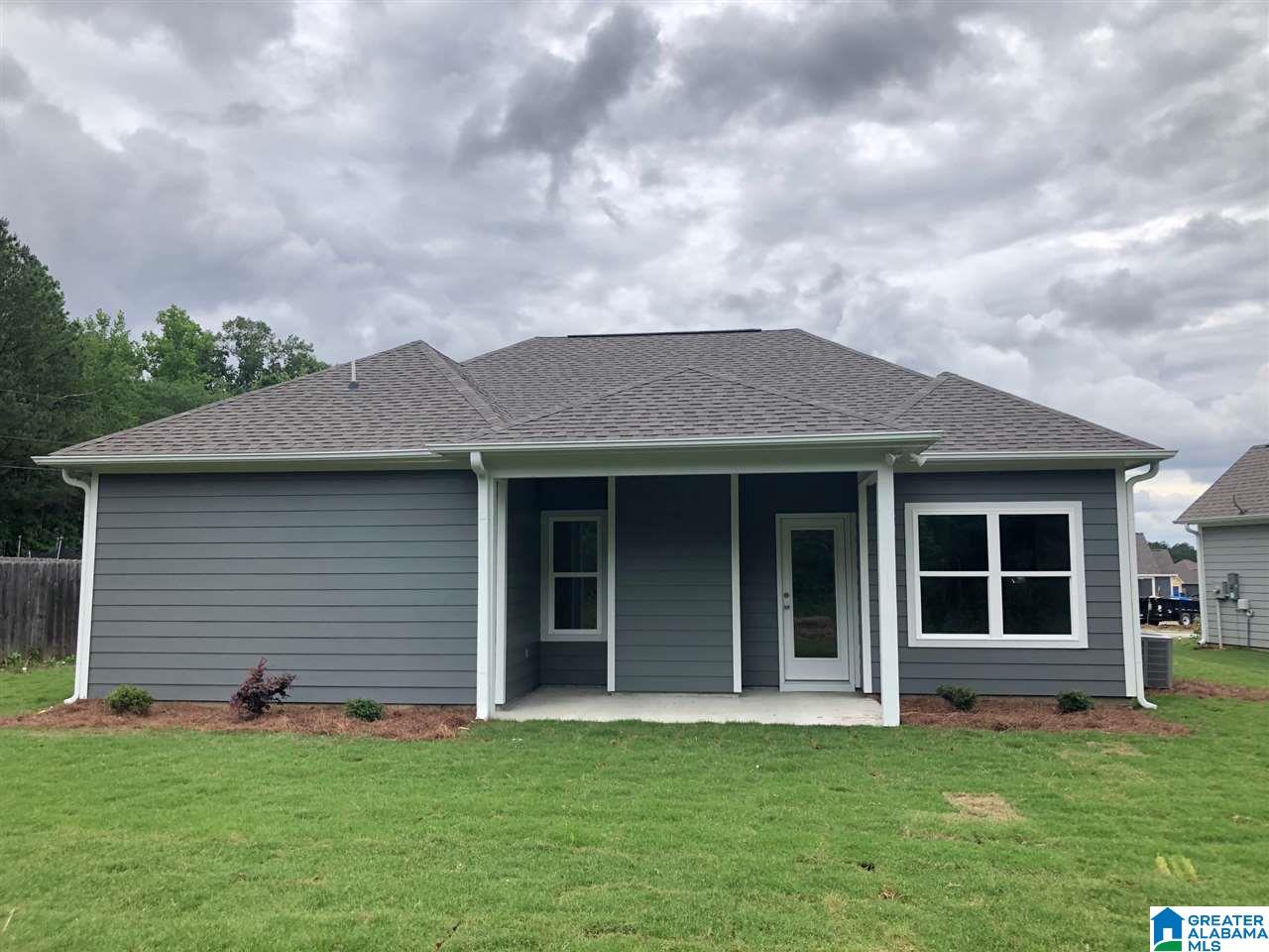 181 Ridgecrest Road Calera, AL 35040 - Photo 2 of 21