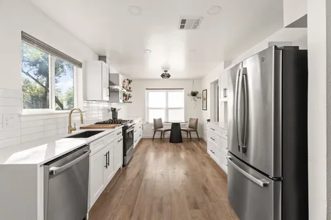 $578,900 | 7909 Manassas Drive, Austin, TX 78745