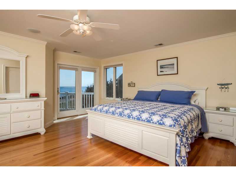 192 Ocean Road Narragansett, RI 02882 - Photo 16 of 25 Bedroom.