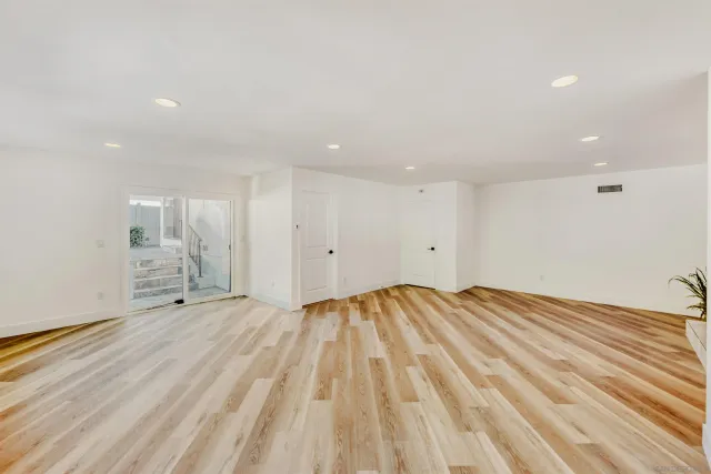 $1,300,000 | 6484 Belle Glade Avenue, San Diego, CA 92119