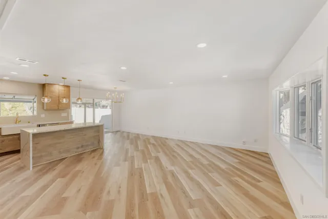 $1,300,000 | 6484 Belle Glade Avenue, San Diego, CA 92119