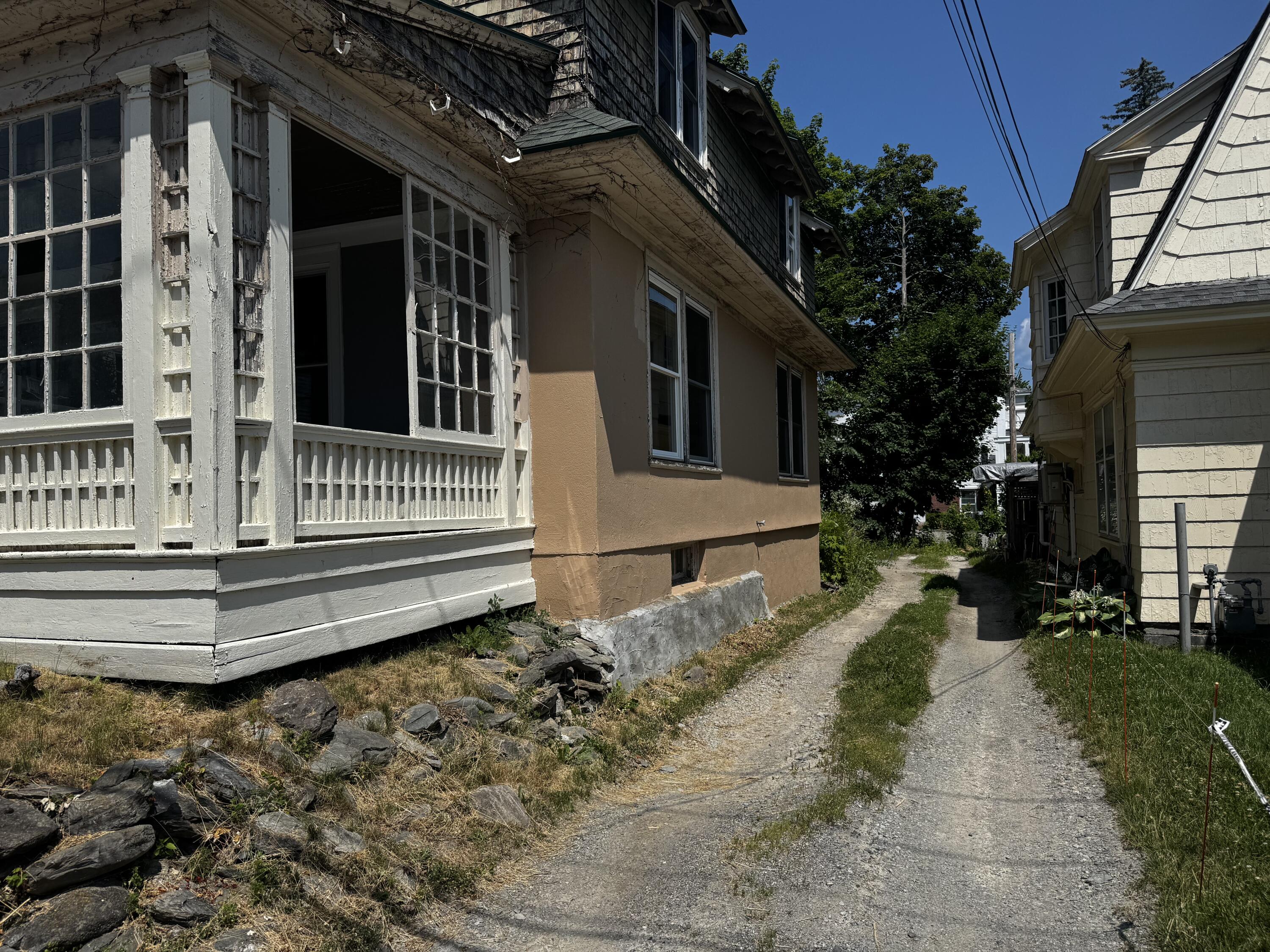 215 French Street Bangor, ME 04401 - Photo 2 of 28 215 French Street Driveway
