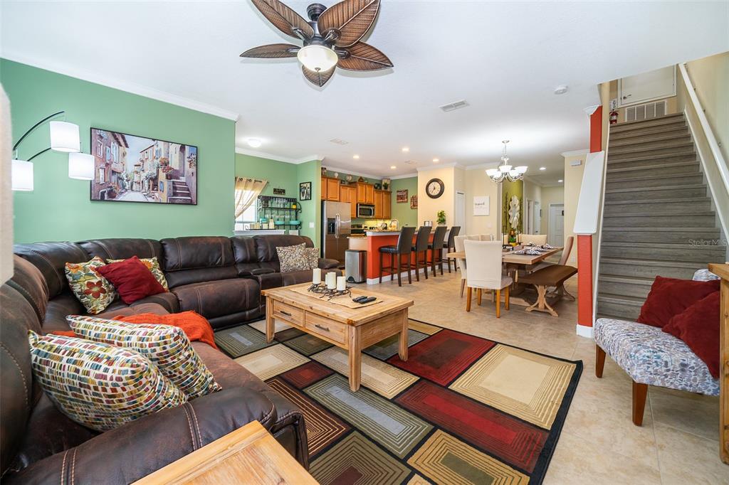 8932 Majesty Palm Road Kissimmee, FL 34747 - Photo 4 of 40 Gallery Image 4