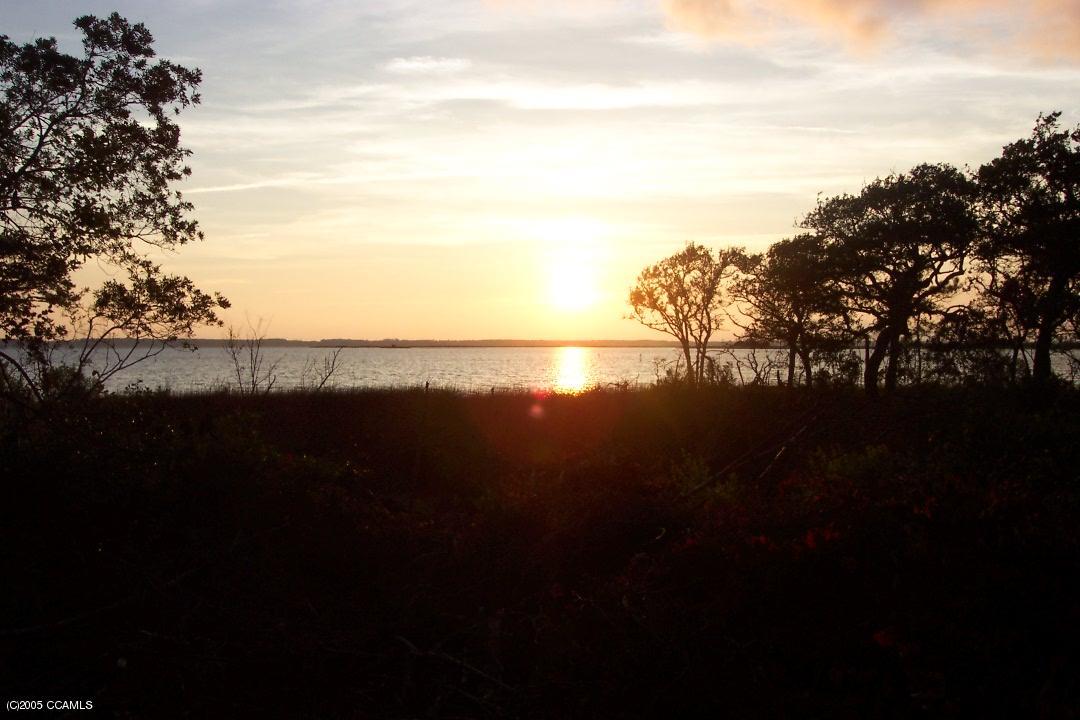 960 Crow Hill Road Beaufort, NC 28516 - Photo 1 of 1 Thid View Can Be Yours